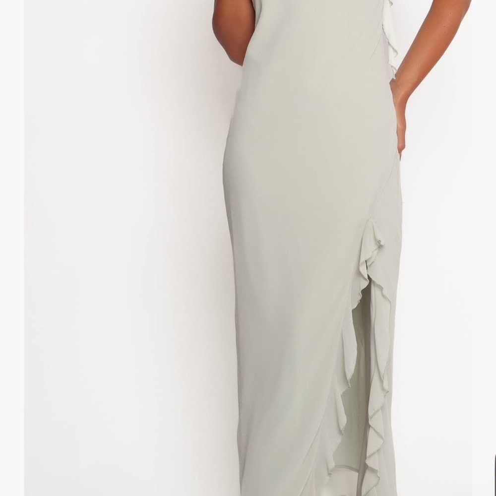 Petal & Pup Patricia Ruffle Detail Halter Neck Maxi Dress NWOT - Picture 5 of 5